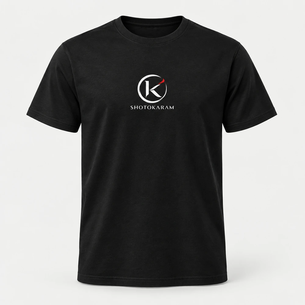 Camiseta preta Shotokaram com marca em branco