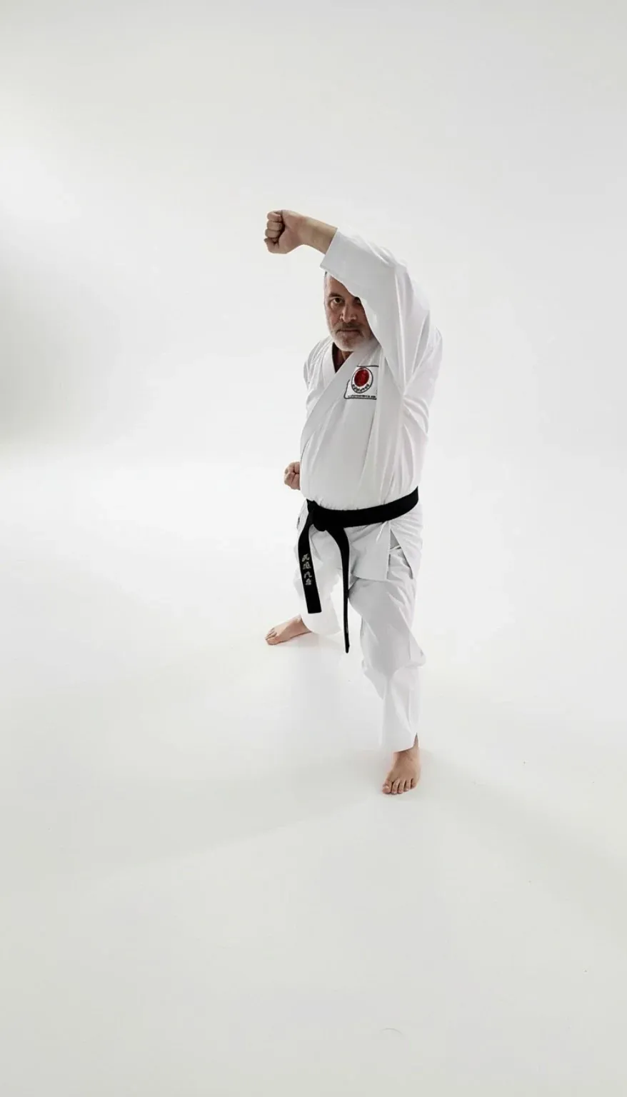 Equilíbrio em movimento — karatê Shotokan