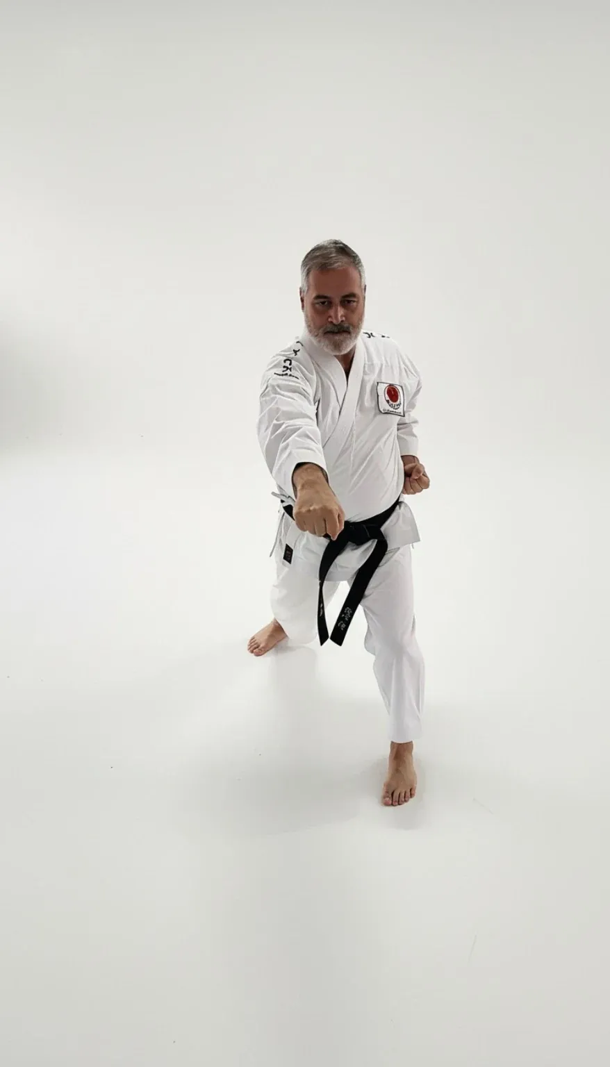 Base sólida para evoluir no karatê Shotokan